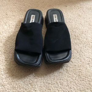 VINTAGE 90s Steve Madden Slinky Shoe